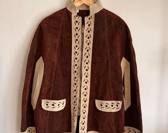 Vintage 1960s / 1970s Suede Cape - Two Toned Brown Leather Poncho - Western Boho Style - One Size fits women’s  S/M best