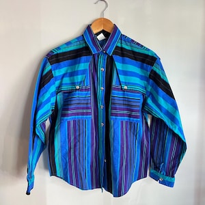 Vintage Roughrider Western Shirt - Womens 7/8 Made in the USA - Pattern Rodeo Cowgirl Button Down Shirt