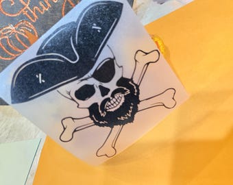 Calcomanía para coche con calavera y tibias cruzadas pirata