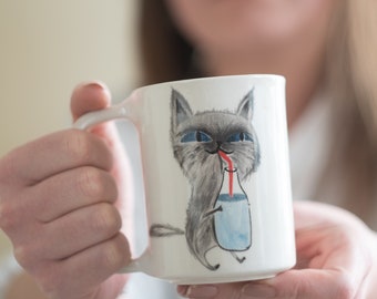 Cat Mom Mug - Ceramic Mug, Adorable Kitty Drinking Milk - Unique Gift - Cat Lover Coffee Cup - Valentines Day Gift