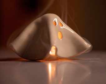 Ghost Incense Holder, Tea Light Holder, Ceramic Handmade Decorative Incense Holder, Best Holiday Gifts, House Decor, Scary Decor