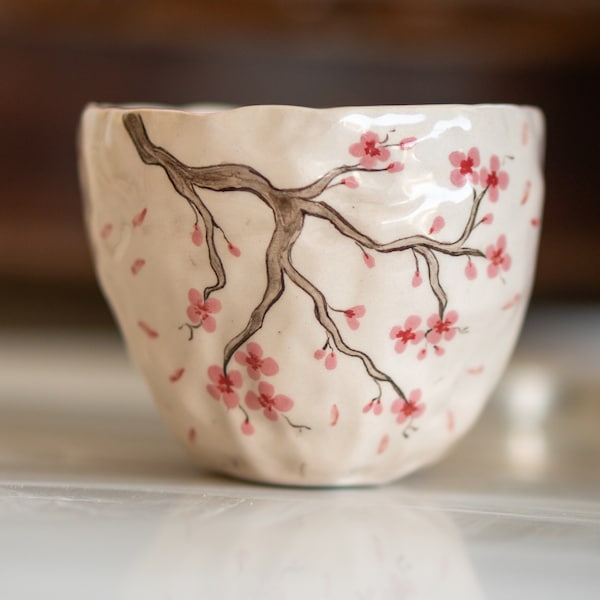 Sakura Pottery Tasse – Kirschblütenbaum, handgemachte Kaffeetasse, schöne Geschenkidee