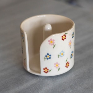 Toilet Paper Holder, Ceramic Toilet Roll Holder, Minimal Flowers Bathroom Decor