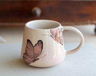 Schmetterlingsbecher - Handgefertigte Kaffeetasse, Keramik Kaffeebecher, Valentinstag Geschenk