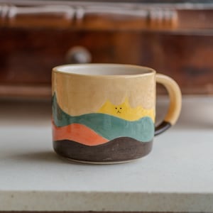 Cat Mountains Coffee Mug Handmade and Hand-painted, Pottery Mug Ceramic Cup zdjęcie 4