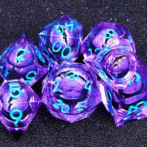 Set di dadi Dnd Liquid Core Dragon Eye per regali D&D, set di dadi DND natalizi Liquid Core per regali DND, set di dadi D&D in resina nucleo liquido