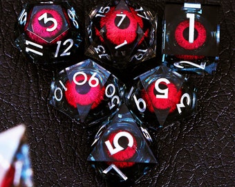 Red Dragon Eye Liquid Core Dnd Dice Set for role playing games , Dragon Eye Liquid Core D&D Dice Set for DND Gift , Resin rpg dice set dnd