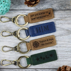 Personalized Leather Keychain, Gifts Under 10, BIRTHDAY GIFT, Gift for Her, Mens Gift, Unisex Gifts, Gift for Dad image 4