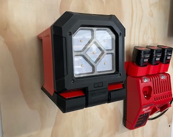 Milwaukee M18 Rover Mounting Flood Light (First Generation) Wall Mount, Milwaukee Accessory