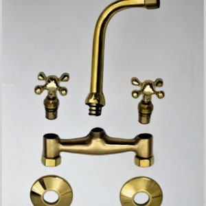 Unlackierter massiver Messing-Wandbezug, Messing-Waschbecken-Hahn, an der Wand befestigter Becken-Wannenfüller, Messing-Badewanne, Badezimmer-Hahn