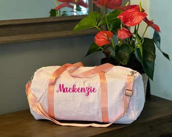 Personalized Seersucker Kids Travel Bag; Baby duffle bag; Kids duffle bag; Custom name or monogram travel bag