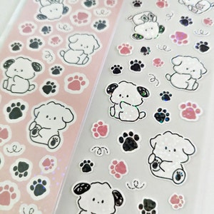 süßer koreanischer Hunde Stickerbogen mit Pfotenabdruck