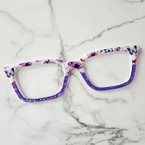 Blooms and Butterflies Magnetic Glasses Topper