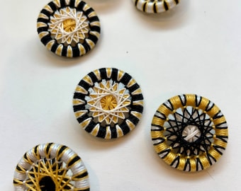 Bumble Bee One Inch Buttons -- Set of 6