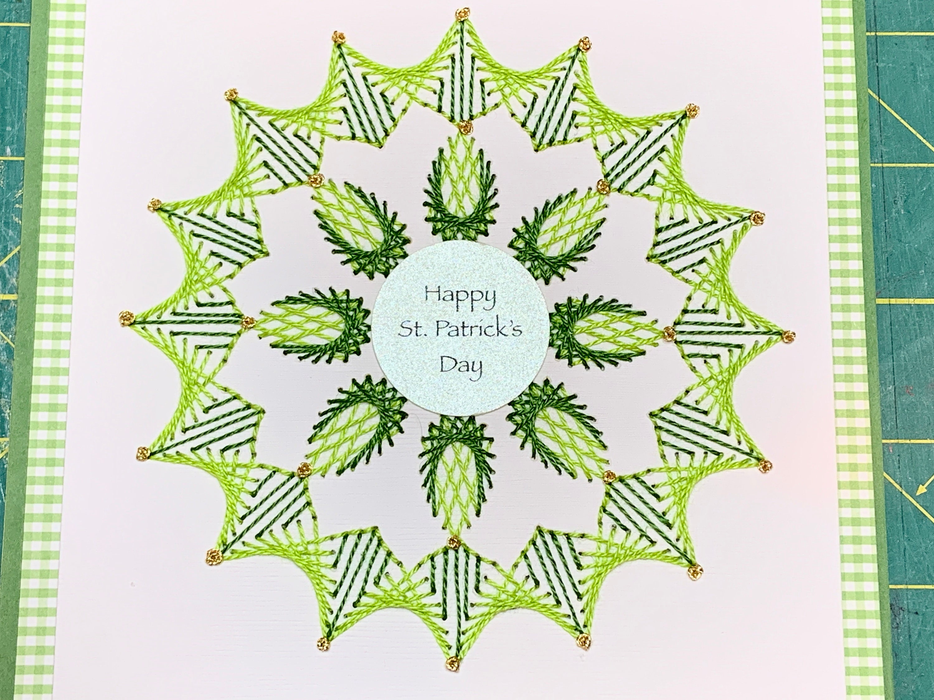 Green Later Pattern Green Lantern/snow Star - DIY Pattern/template for Punched Paper ...