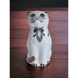 Vintage Tonala Mexican Folk Art Hand Painted Pottery Sitting Cat Artist Signed
