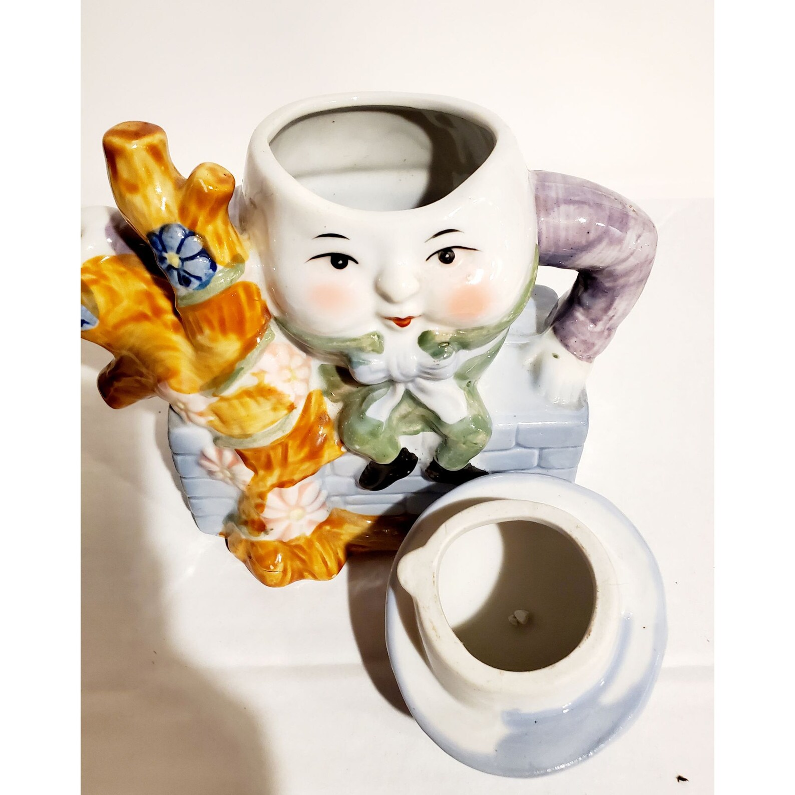 Teapot Humpty Dumpty on Brick Wall Vintage Feitx Novelty Ceramic ...