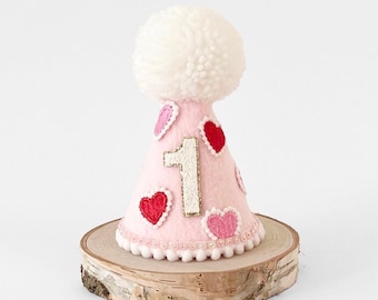 Valentines 1st birthday party hat, Valentine baby, Valentine birthday, 1st birthday, XOXO birthday, Valentine Cake smash party hat, Any age