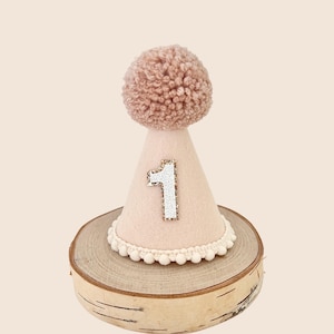 Boho party hat, 1st birthday hat, Cake smash hat, Boho colors, Beige party hat, 1st birthday, Any age