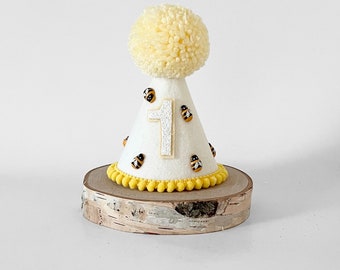 Bee birthday party hat, Bee theme hat, Bee birthday theme, 1st Bee day