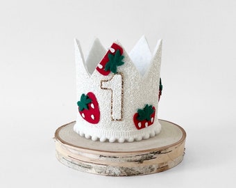 White strawberry birthday crown, 1st birthday crown, Strawberry crown, Strawberry birthday theme, Strawberry cake smash crown,