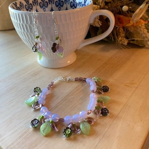 Chunky Floral and Leaf Charm Bracelet & Earrings Set