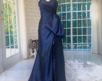 Handmade Elegant Dark Blue Satin Gown with One-Shoulder Bow Detail and High-Slit Evening Dress corset dress