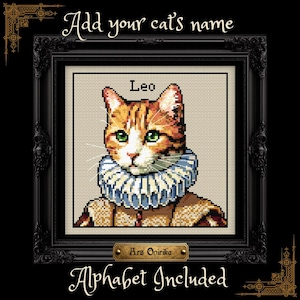 Puede incluir: Un patrón de punto de cruz con un gato atigrado naranja y blanco que lleva un cuello de volantes azul y blanco y una prenda marrón. El texto "Add your cat's name", "Leo", "Ars Onirika" y "ALPHABET INCLUDED" es visible en la imagen.