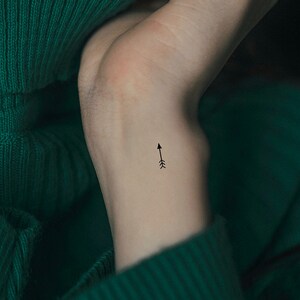 Tiny Arrow Temporary Tattoo
