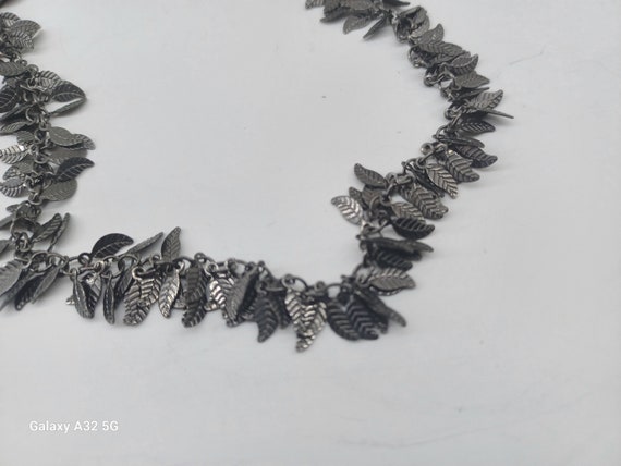 Falling leaf necklace - image 2
