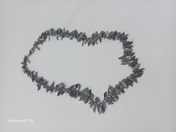 Falling leaf necklace - image 1