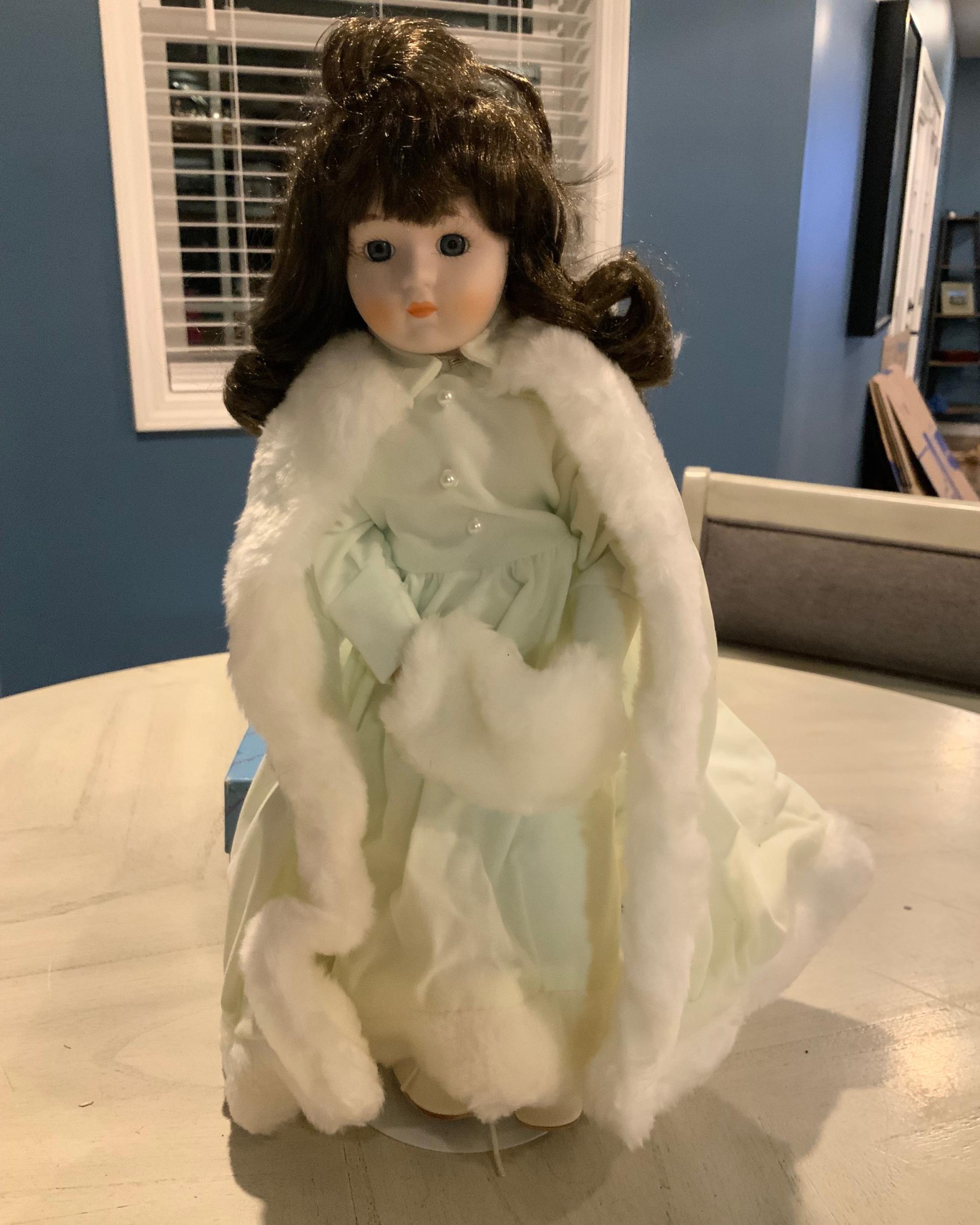 House of lloyd 1988 sale