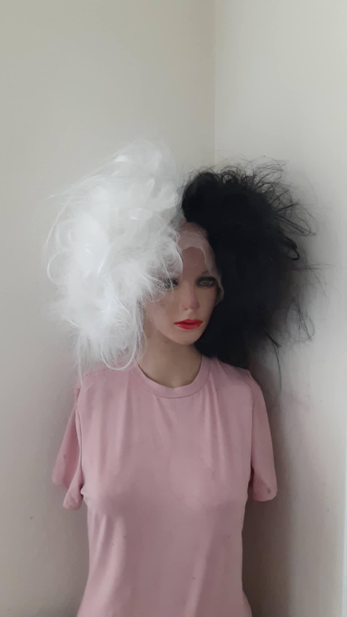 Lace Front Cruella Wig - Etsy display picture 2