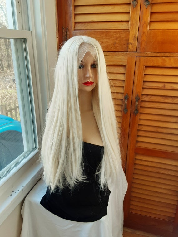 Light blonde lace front wig 613 HD Lace Frontal Wig Body Wave Blonde Lace Front Wig  main image 2