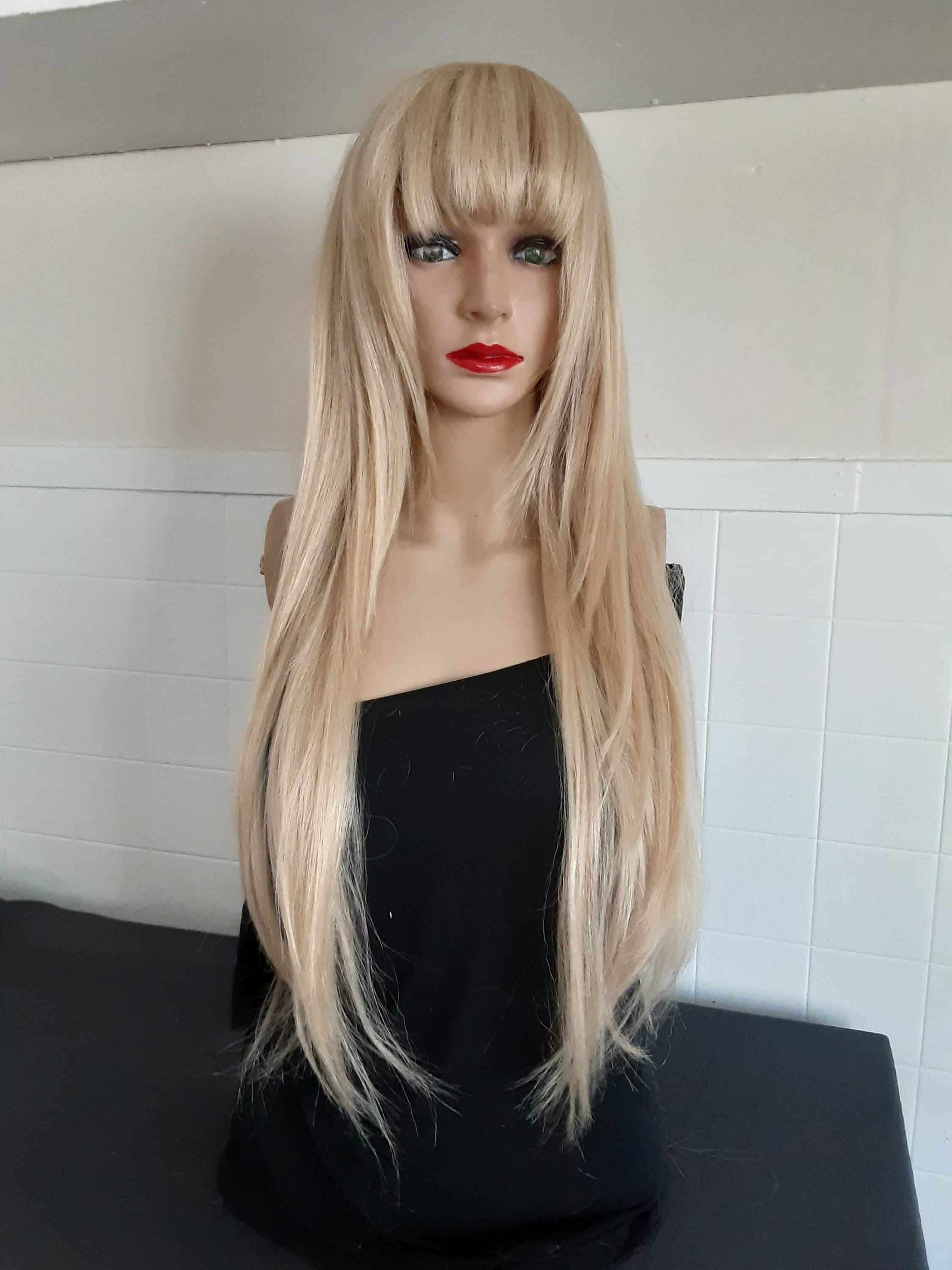 4509 Parrucca Biondo Ramato Donna Parrucca Da Donna Fotografata Di Lato