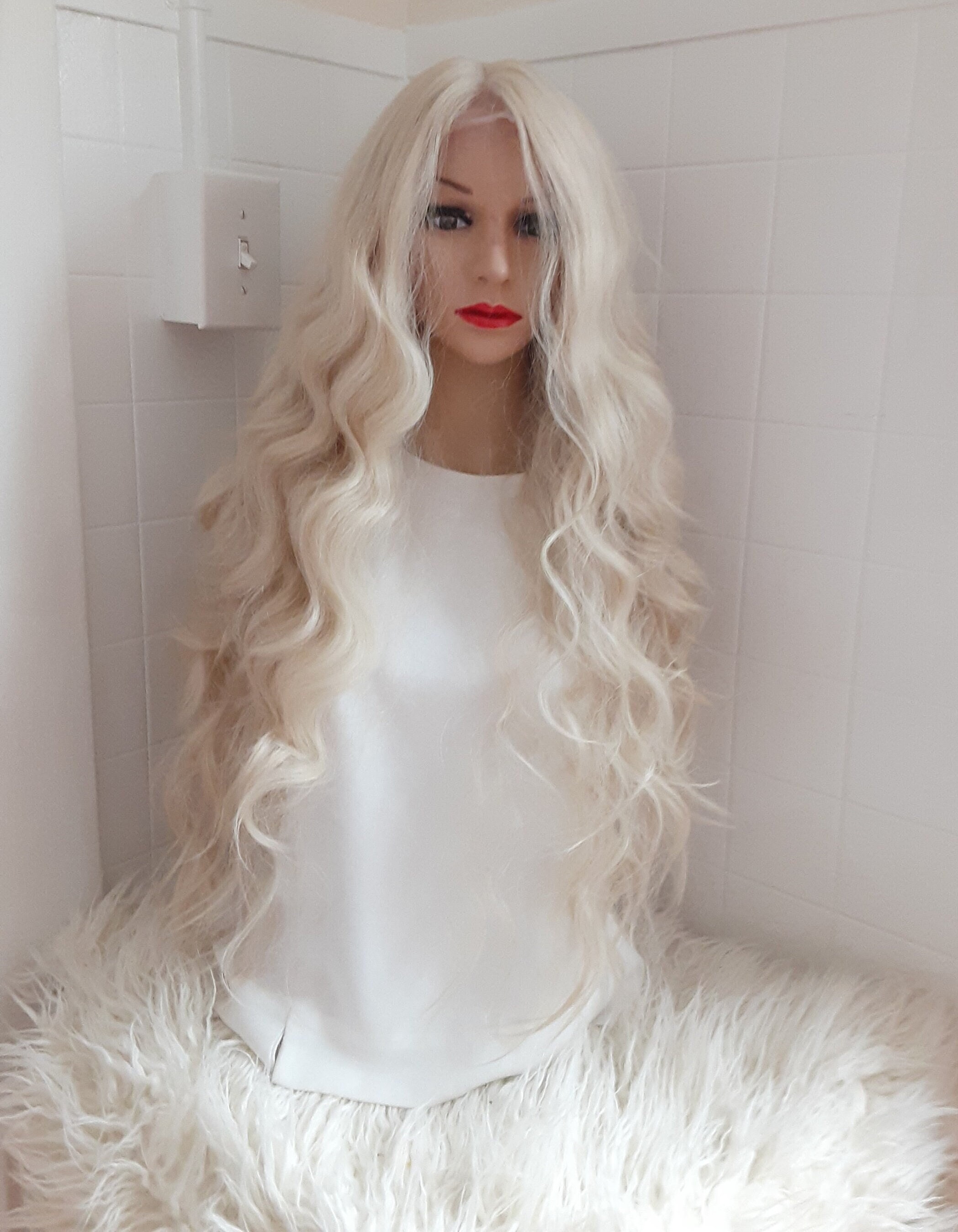 Blonde Lacefront wig human hair Blende Blonde 613 UpScale 100% Virgin Human Hair 5 main image 2