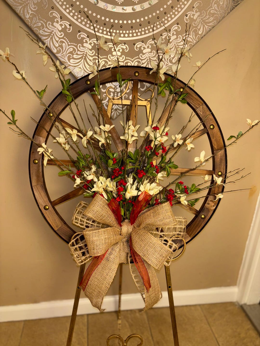 Rustic Wagon Wheel Wreath, All Seasons Country Porch Decor, Year Round ...