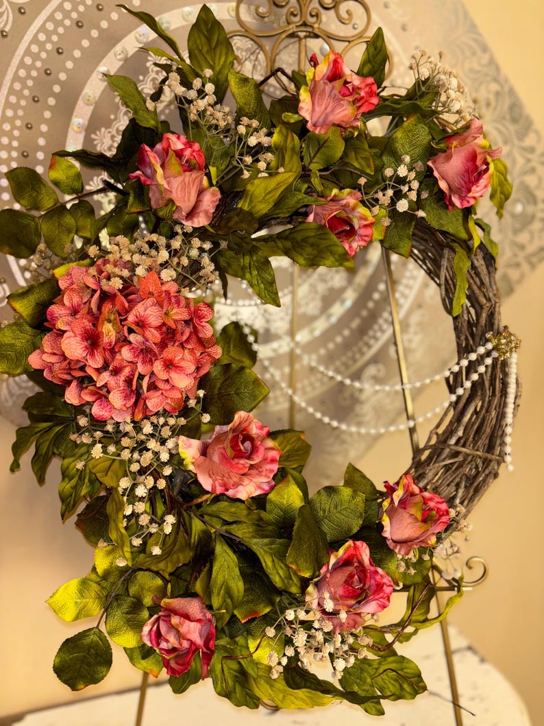 Mauve Roses Hydrangeas Wreath, Victorian Romantic Door Decor, Pearl Accents, 22" Grapevine Base image 2