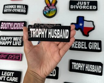 Trofee echtgenoot opstrijkbare patch | Opstrijkbare patch | Vetgedrukte patch | Grappige patches | Hoedenstang|Vrachtwagenhoed