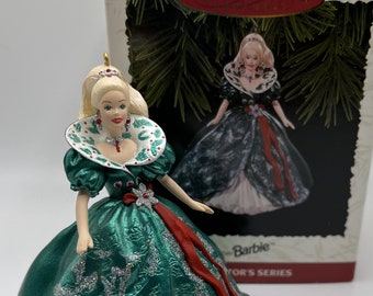 Adorno de recuerdo de Hallmark, Barbie navideña de 1995, nuevo en caja original
