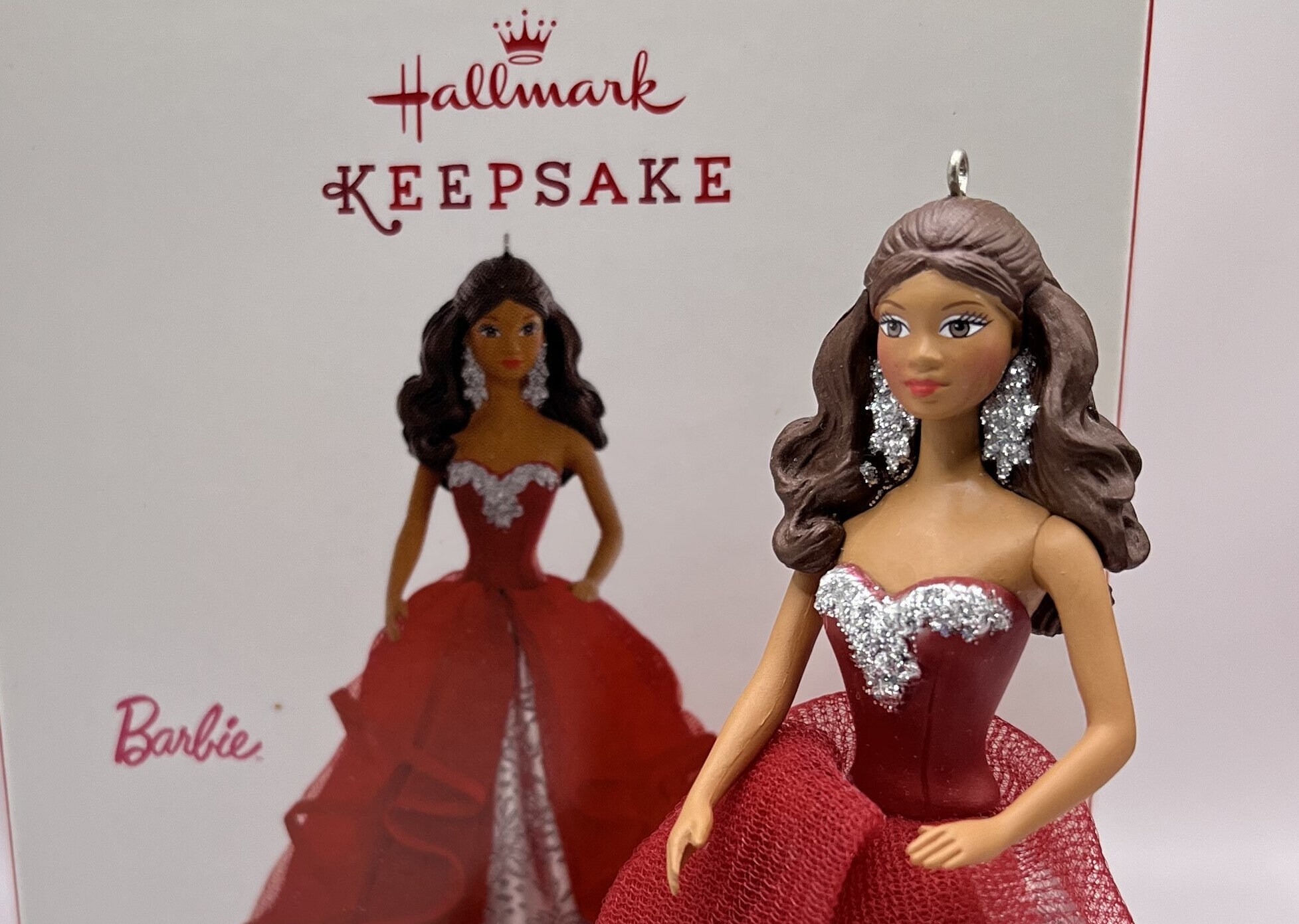 elleboog Uitmaken timmerman Hallmark Keepsake Ornament African American Holiday Barbie 1 - Etsy
