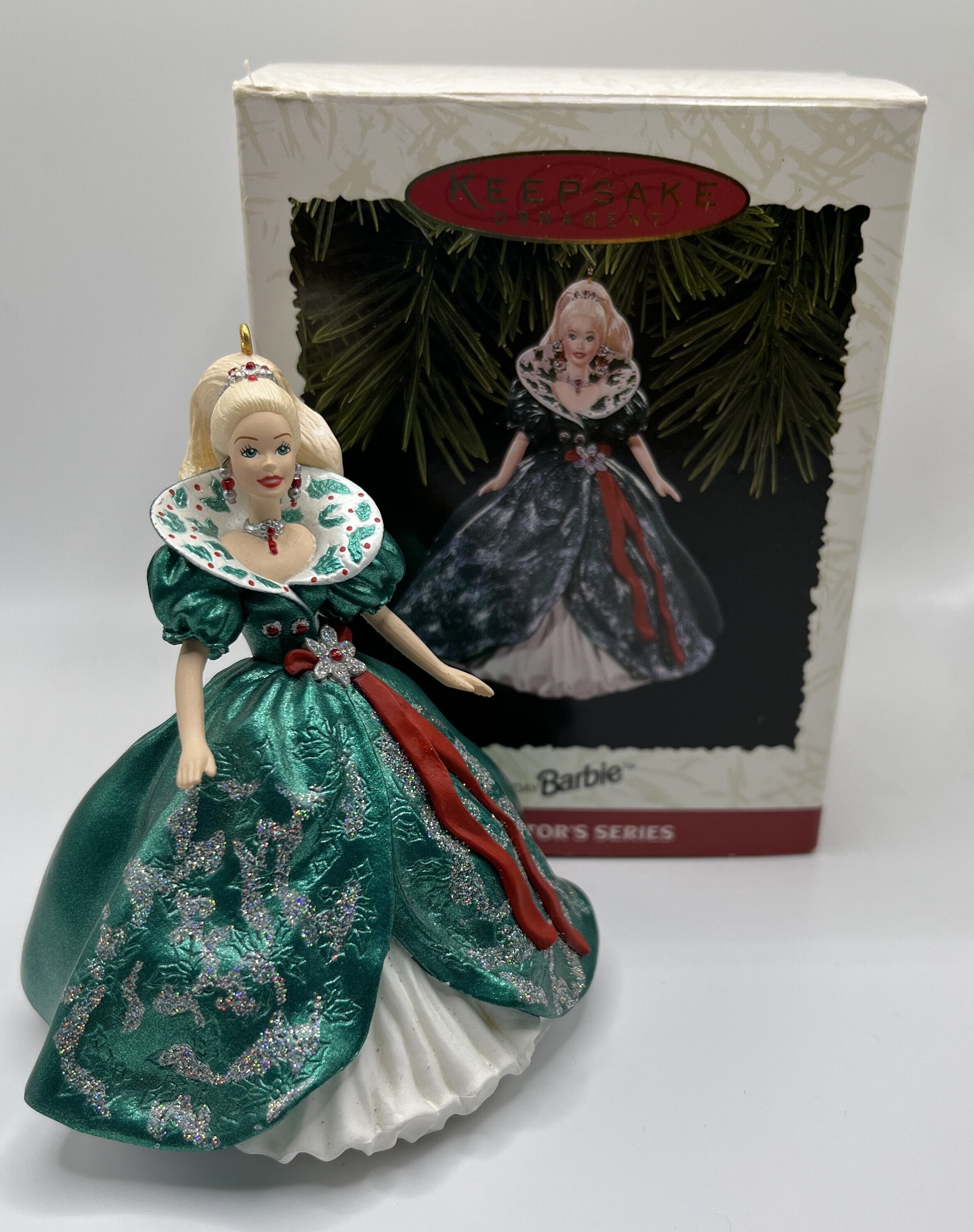 1995 hallmark sales holiday barbie ornament