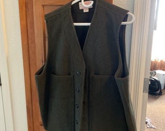 Vintage Filson Mackinaw Wool Vest, Forest Green Size X Large, Excellent Condition