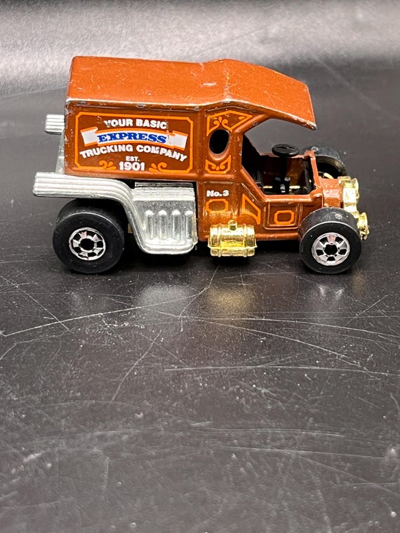 Rare!! Vintage Hot Wheels Brown T-totaller, Excellent Vintage