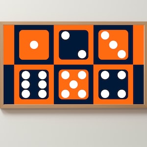 Puede incluir: Una impresión enmarcada de un patrón de tablero de ajedrez con cuadrados naranja y azul marino alternados. Cada cuadrado contiene un dado blanco con puntos negros, o un dado negro con puntos blancos.