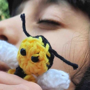 Bumble bee crochet pattern