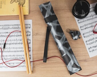 Customizable drumstick holder, gift for musician, gift for drummer, leather case for drumsticks with key ring