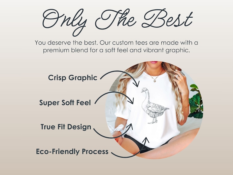 Może przedstawiać: Biała koszulka z ilustracją gęsi. Tekst "Only The Best" znajduje się na g&oacute;rze. Dodatkowy tekst zawiera "Crisp Graphic", "Super Soft Feel", "True Fit Design" i "Eco-Friendly Process".