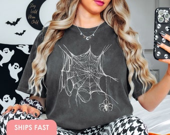 Spider Halloween Shirt Tarantula Spider Web Comfort Colors® Shirt Halloween Spooky Black and White Halloween Shirt Vintage Halloween T-Shirt