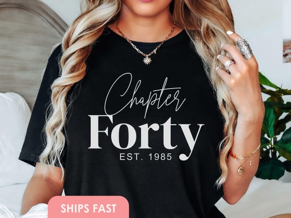 40th Birthday Gifts for Women 1984 Shirt 40th Birthday T-Shirt For Women Friend 40th Gift Book Lover Mom Turning Forty Gift Tee Chapter